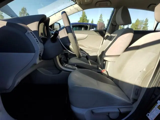 2010 TOYOTA COROLLA BASE  