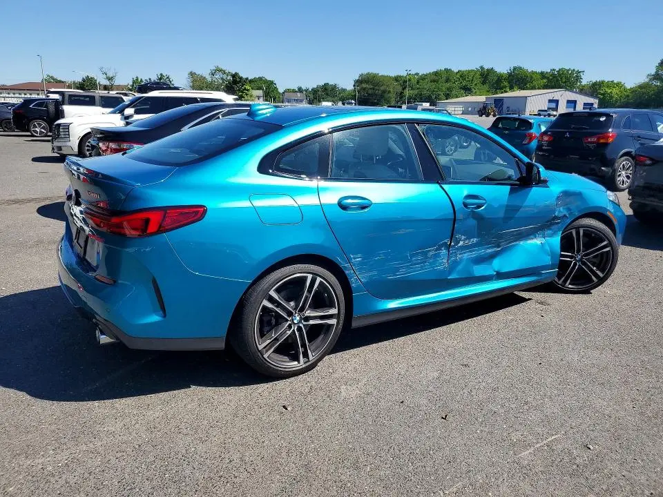 2024 BMW 228XI   