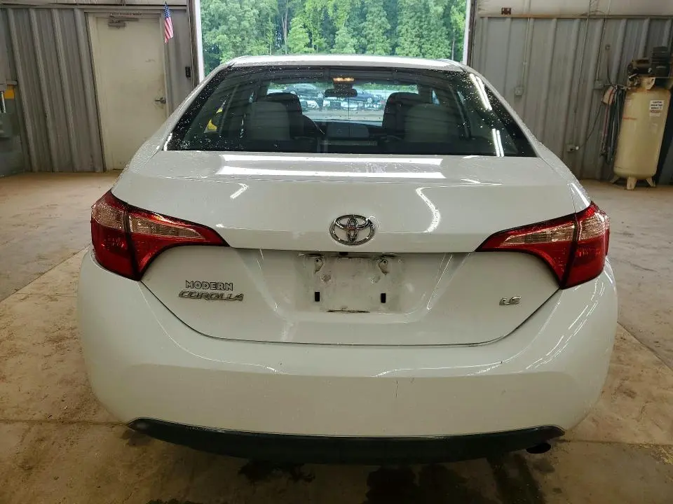 2019 TOYOTA COROLLA LE  