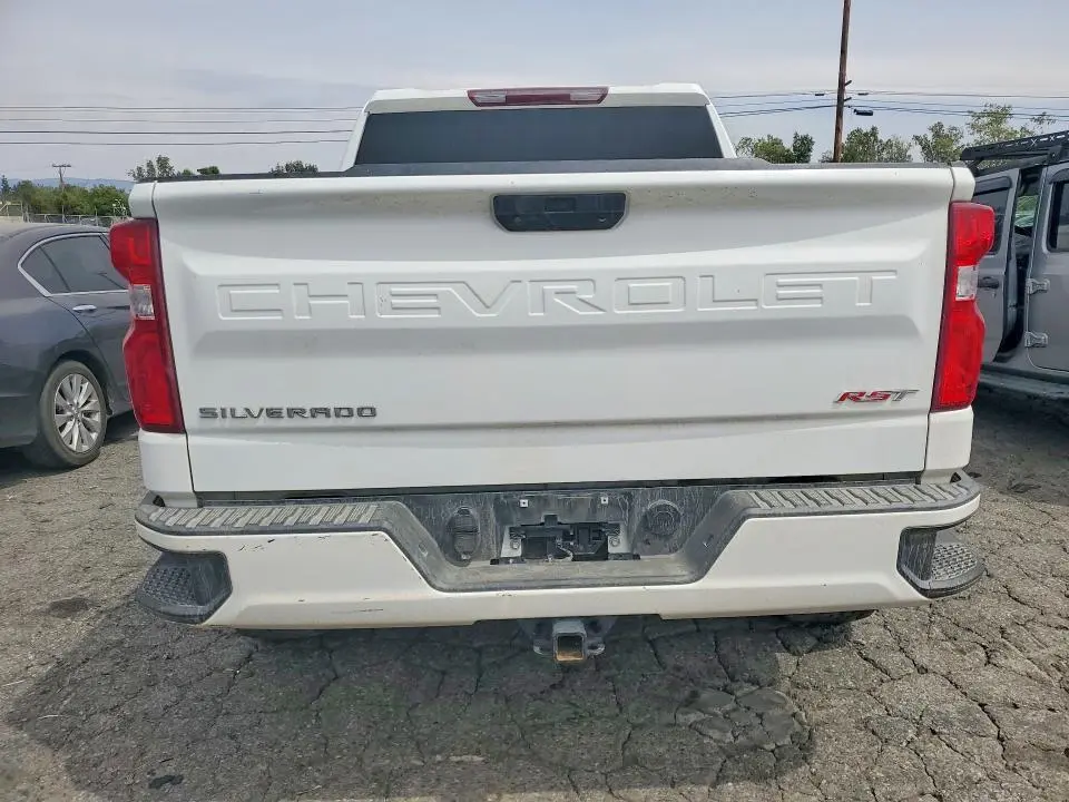 2020 CHEVROLET SILVERADO C1500 RST  