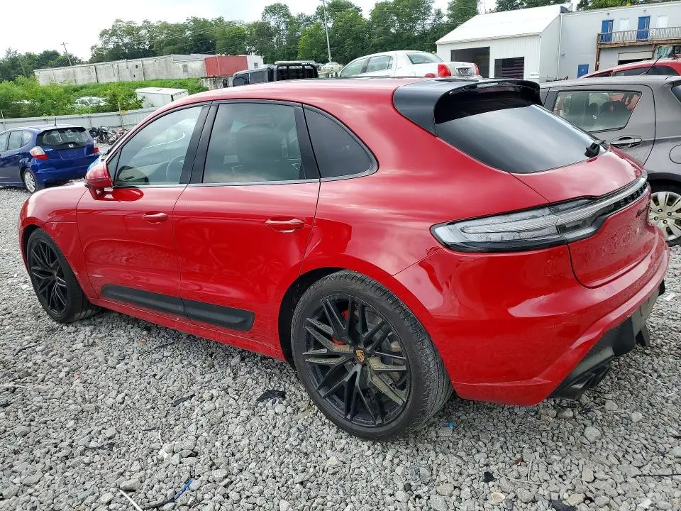 2022 PORSCHE MACAN GTS  