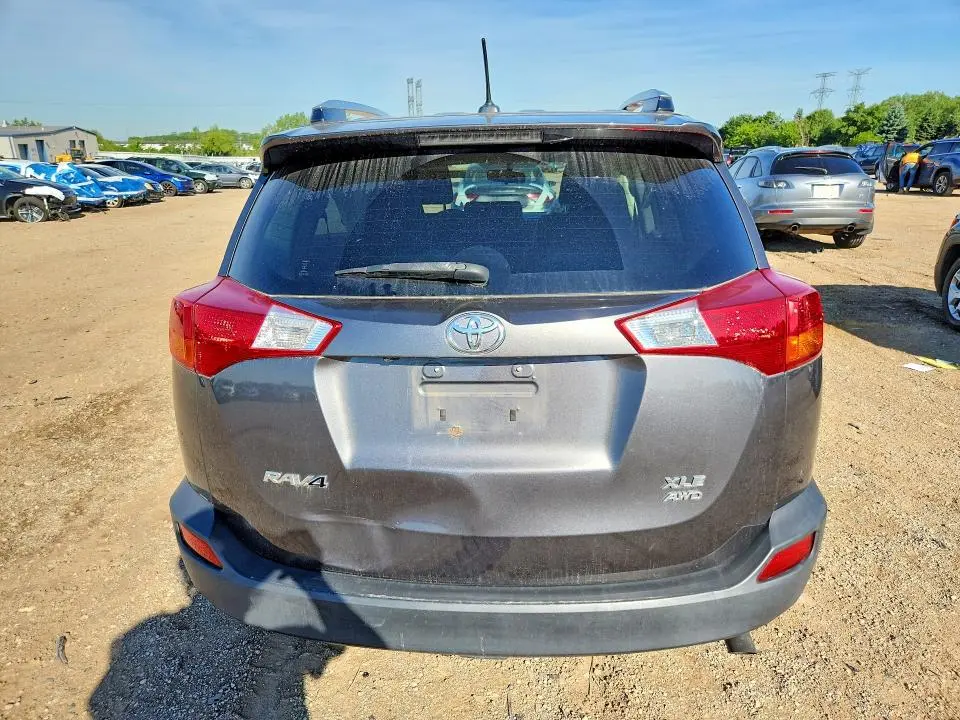 2014 TOYOTA RAV4 XLE  