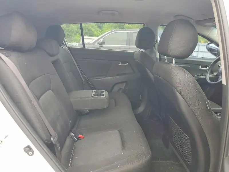 2012 KIA SPORTAGE LX  