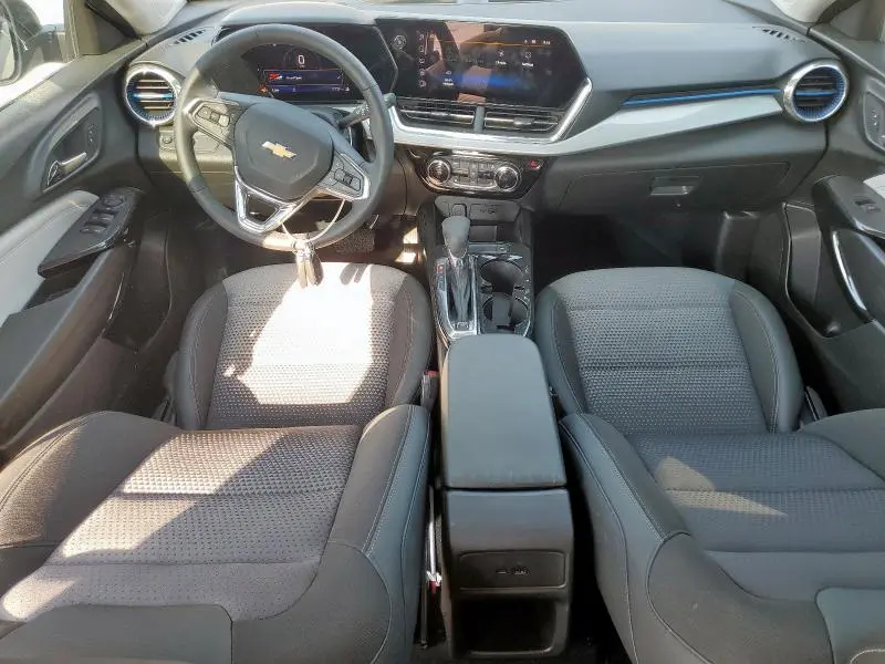 2025 CHEVROLET TRAX 1LT  