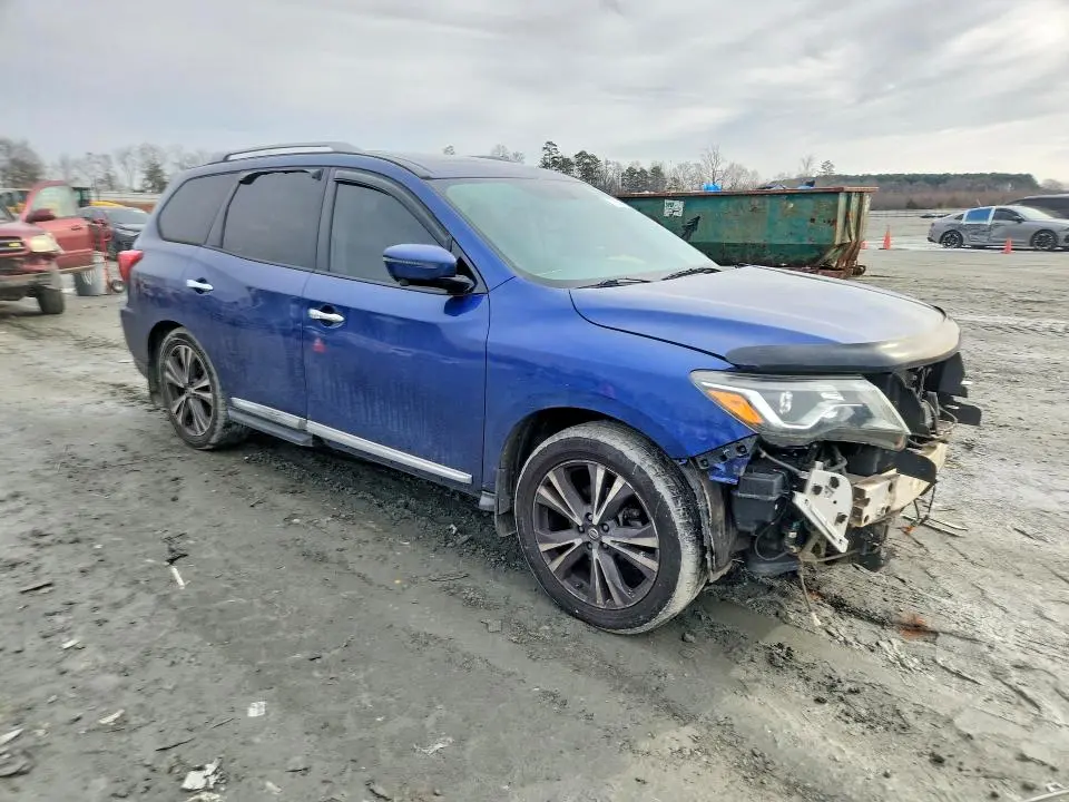 2017 NISSAN PATHFINDER S  