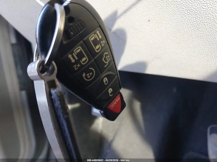 2014 CHRYSLER TOWN & COUNTRY TOURING-L