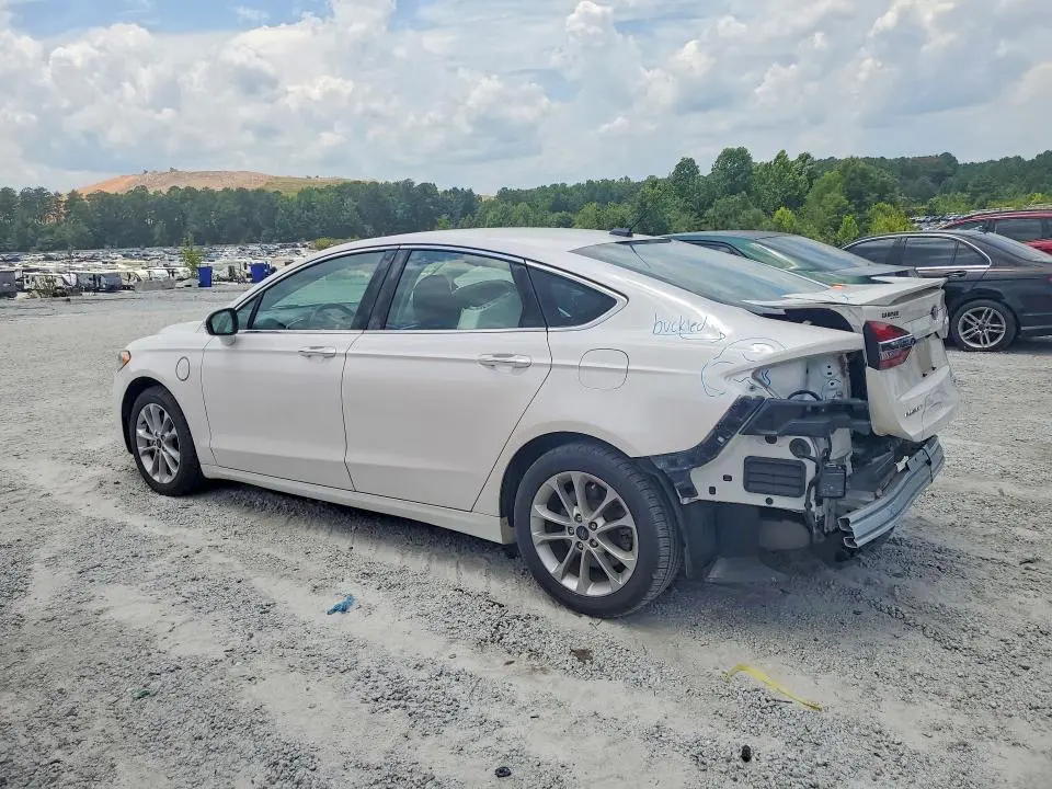 2020 FORD FUSION TITANIUM  