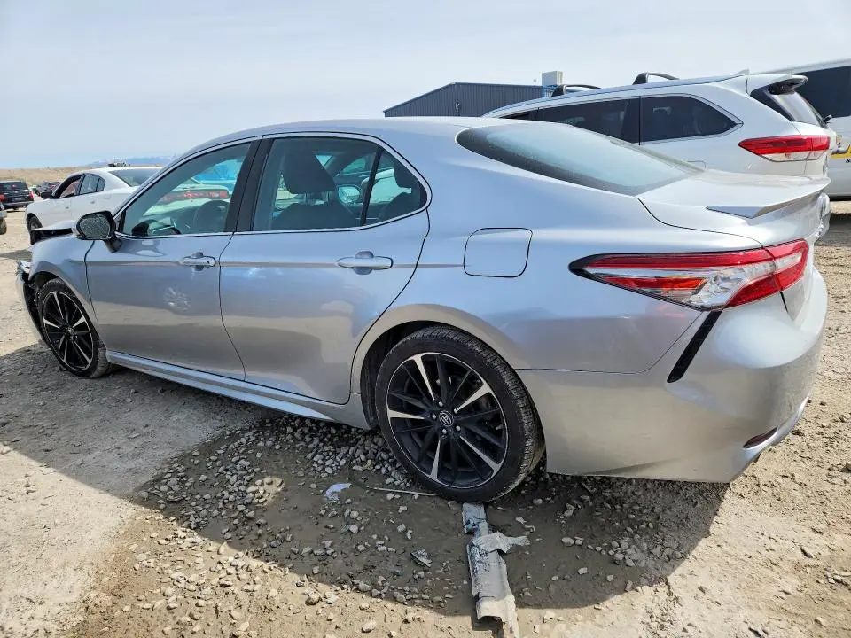 2018 TOYOTA CAMRY XSE  