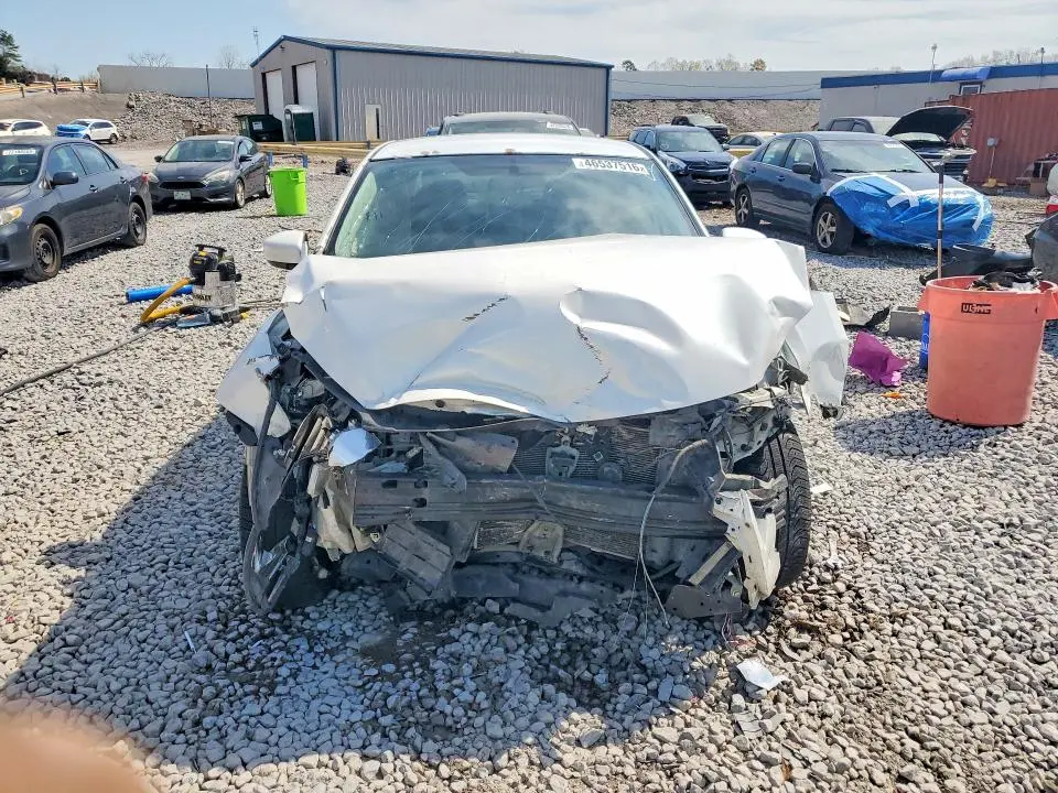 2015 NISSAN SENTRA SV  