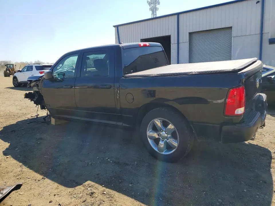 2014 RAM 1500 ST  