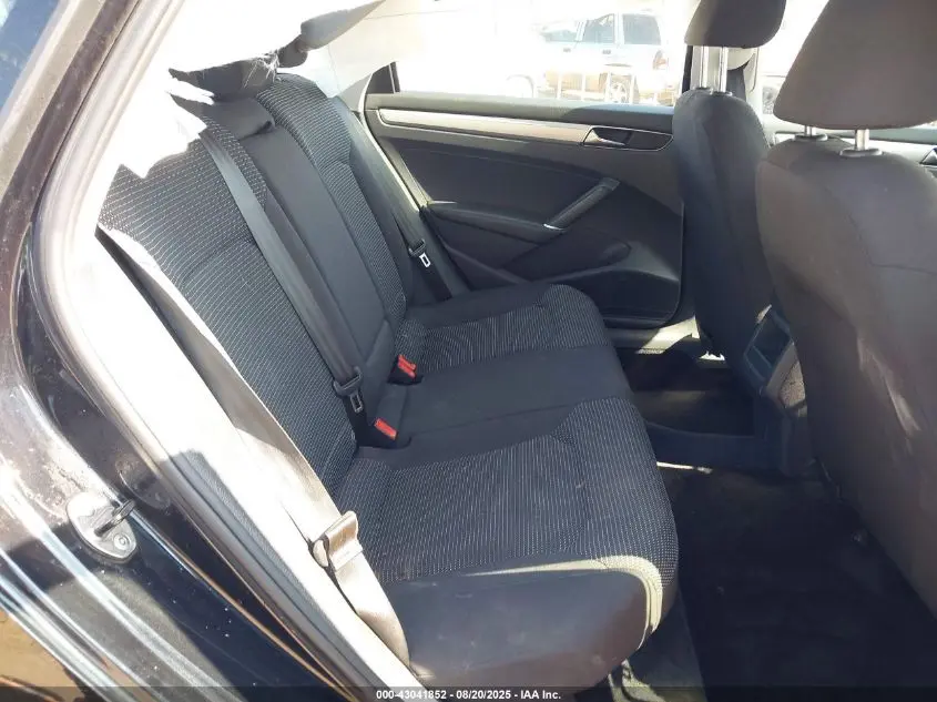 2018 VOLKSWAGEN PASSAT 2.0T R-LINE/2.0T S