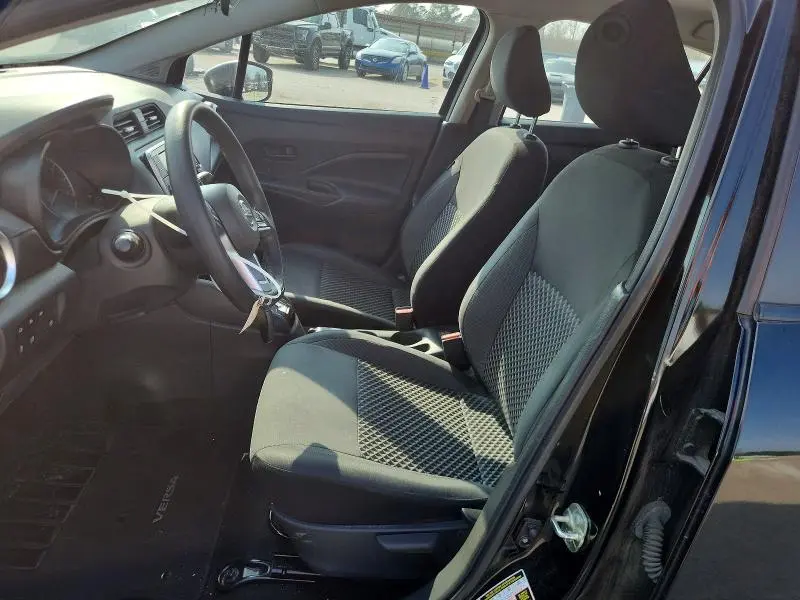 2020 NISSAN VERSA S  