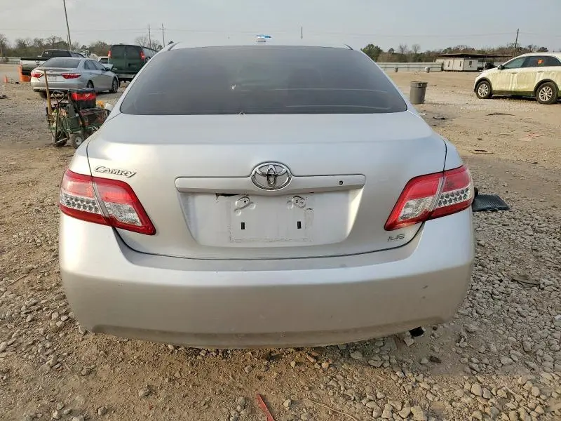 2010 TOYOTA CAMRY LE  