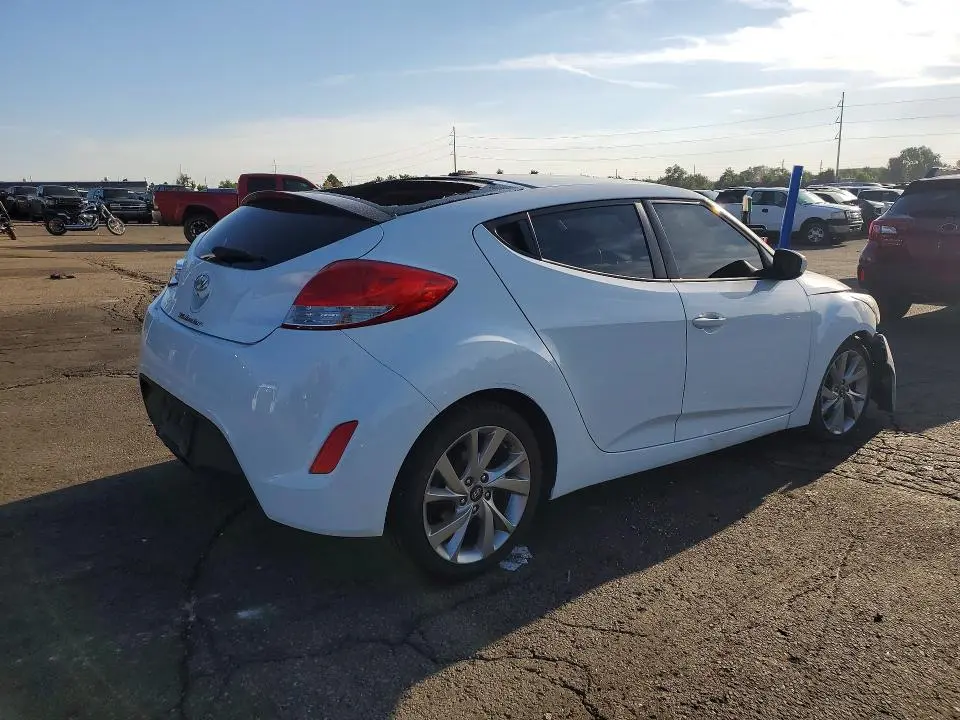 2017 HYUNDAI VELOSTER BASE  