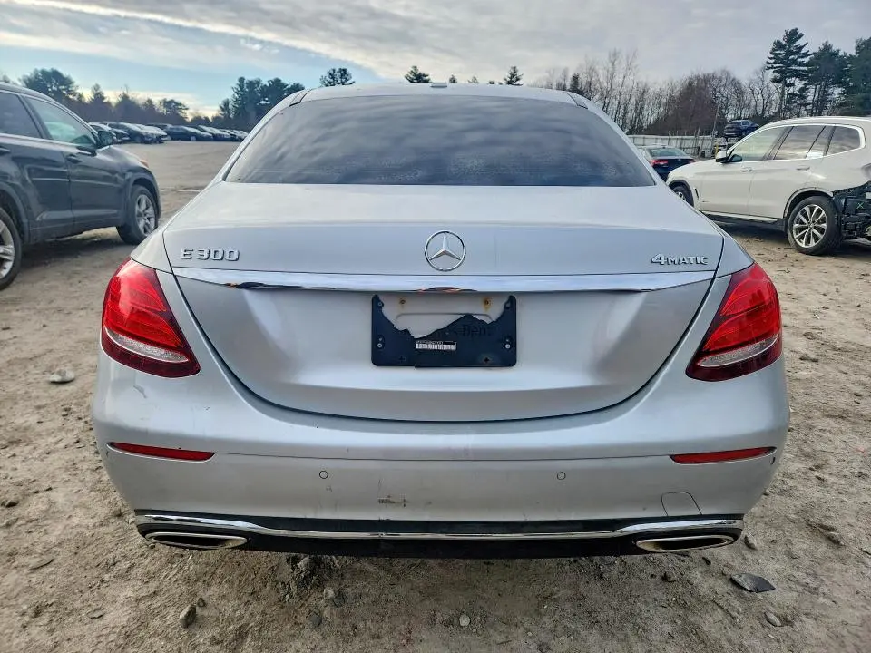 2017 MERCEDES-BENZ E 300 4MATIC  