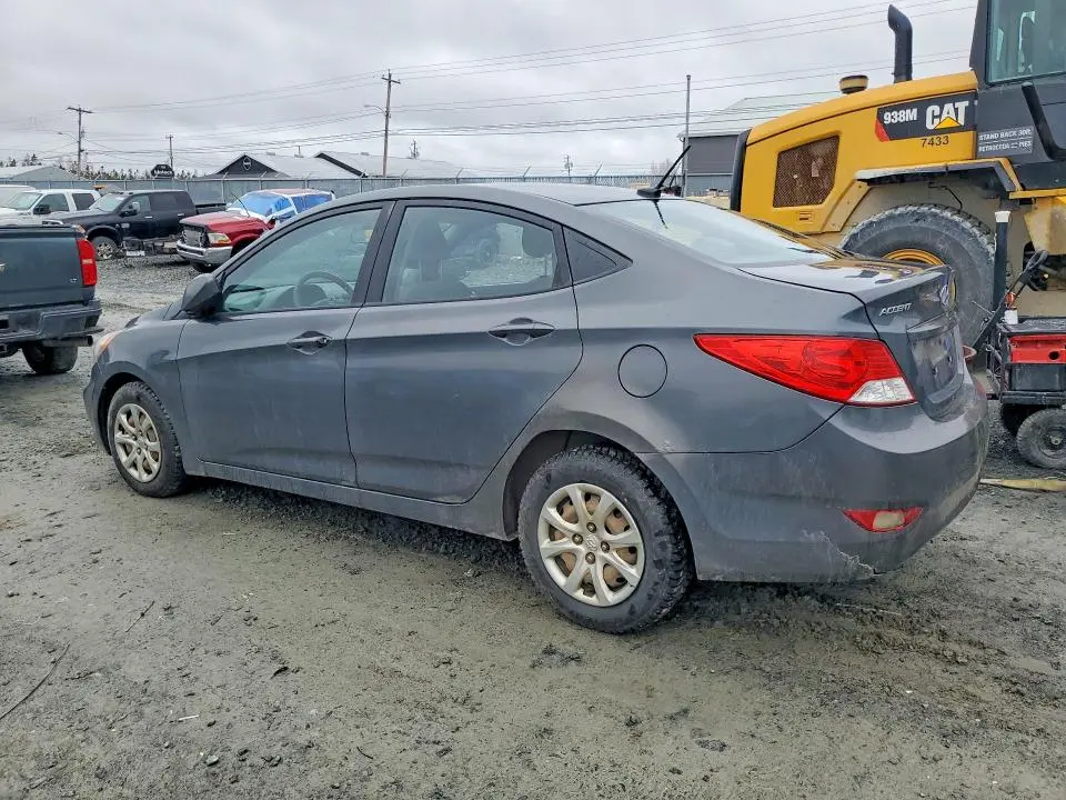2012 HYUNDAI ACCENT GLS  
