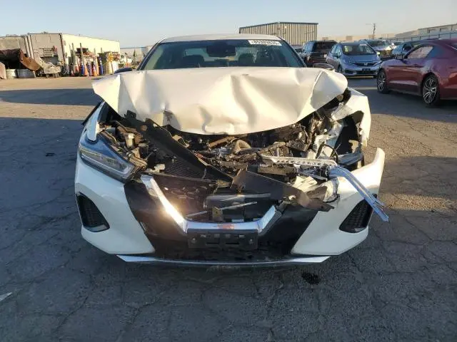 2021 NISSAN MAXIMA SV  