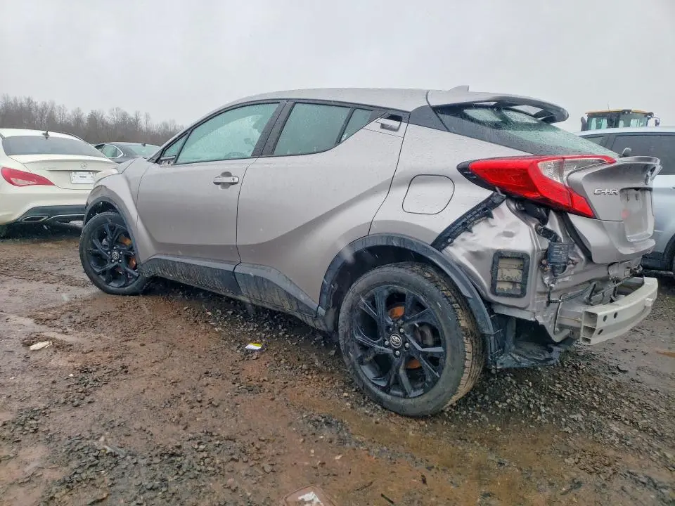 2018 TOYOTA C-HR XLE PREMIUM  