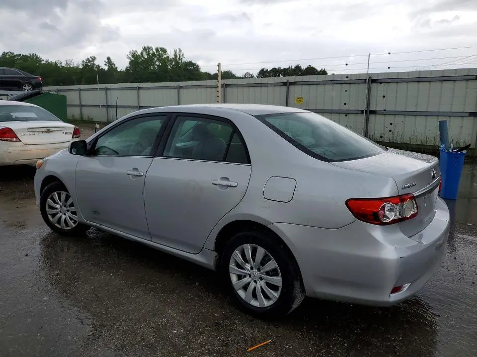 2013 TOYOTA COROLLA LE  