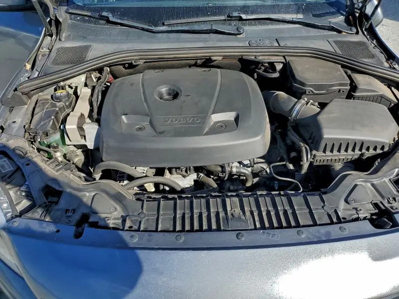 2018 VOLVO S60 DYNAMIC  