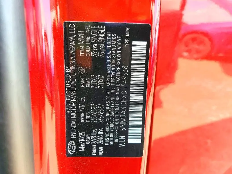 2025 HYUNDAI TUCSON SE  