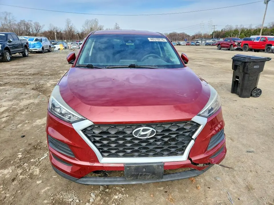 2019 HYUNDAI TUCSON SE  