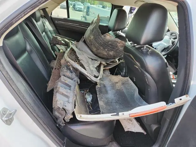 2016 CHRYSLER 300 LIMITED  