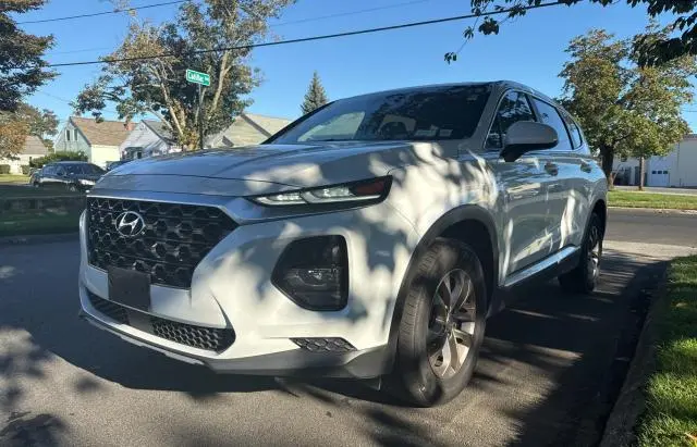 2019 HYUNDAI SANTA FE SE  