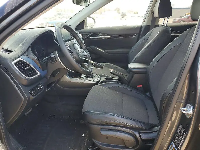 2021 KIA SELTOS S  