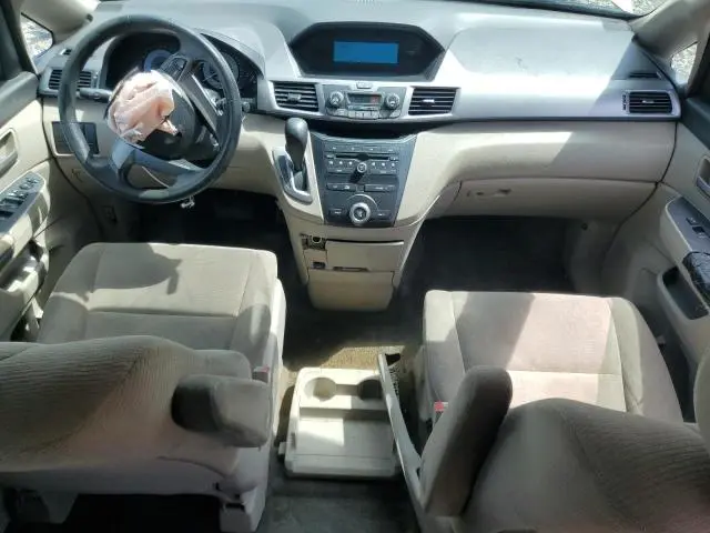 2011 HONDA ODYSSEY LX  