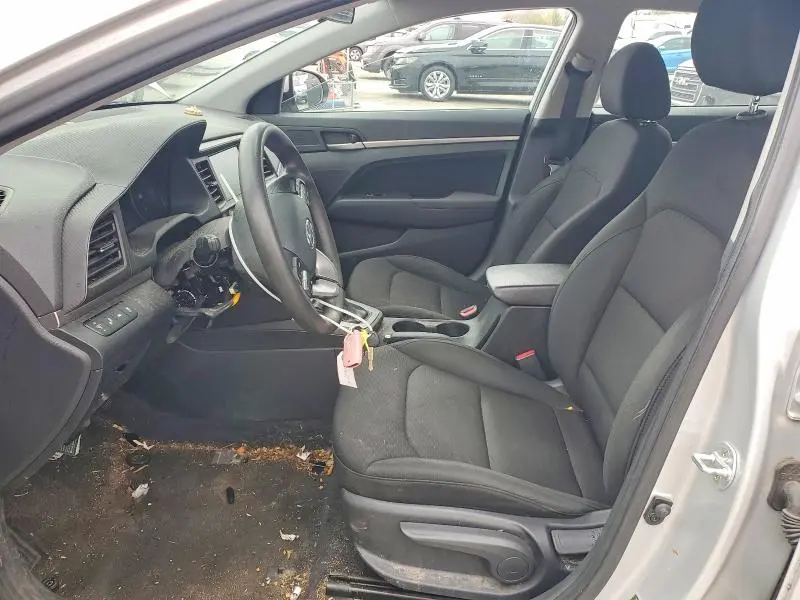 2019 HYUNDAI ELANTRA SEL  