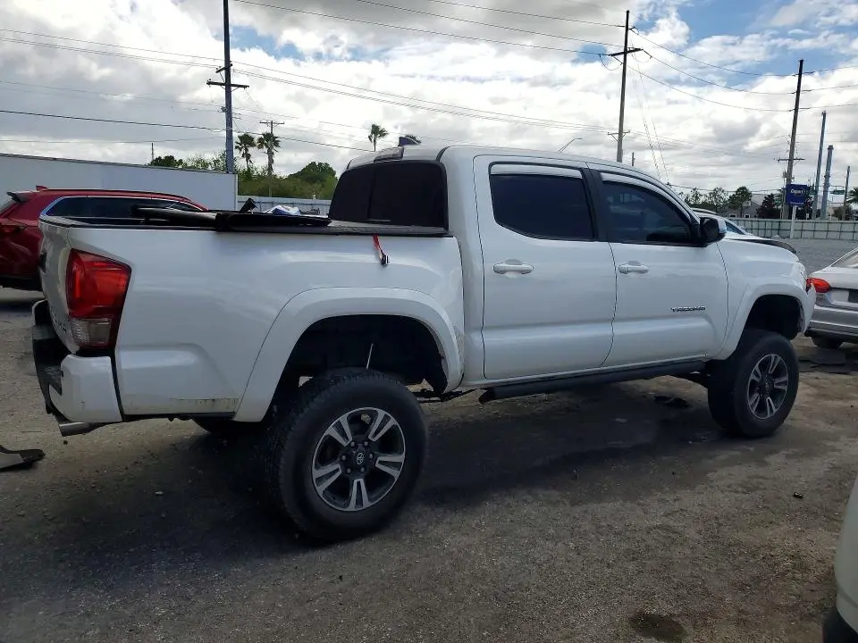 2017 TOYOTA TACOMA TRD SPORT  