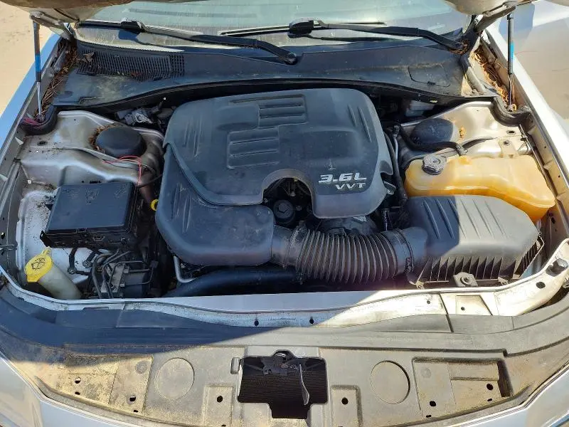 2012 CHRYSLER 300   