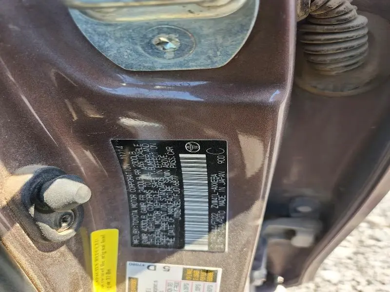 2015 TOYOTA PRIUS V THREE  