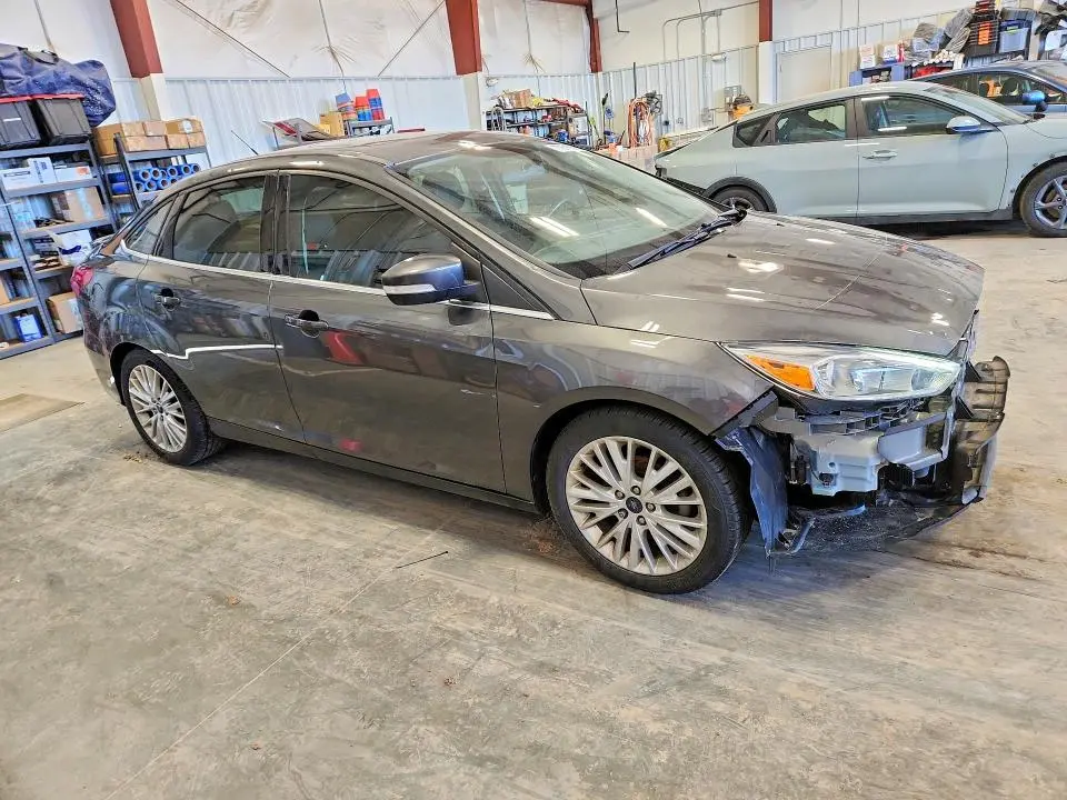 2018 FORD FOCUS TITANIUM  