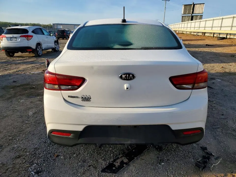 2019 KIA RIO LX  
