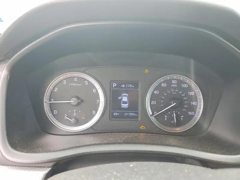 2019 HYUNDAI SONATA SE  