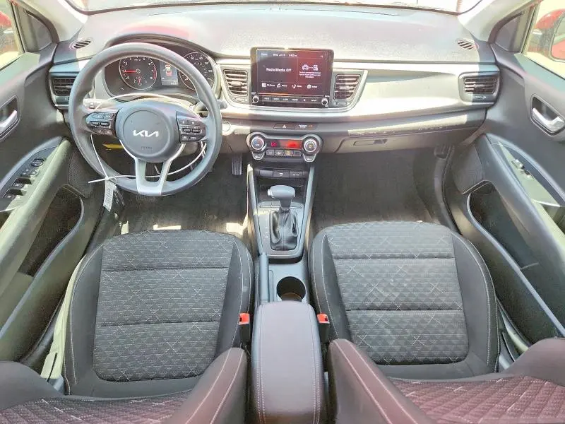 2022 KIA RIO S  