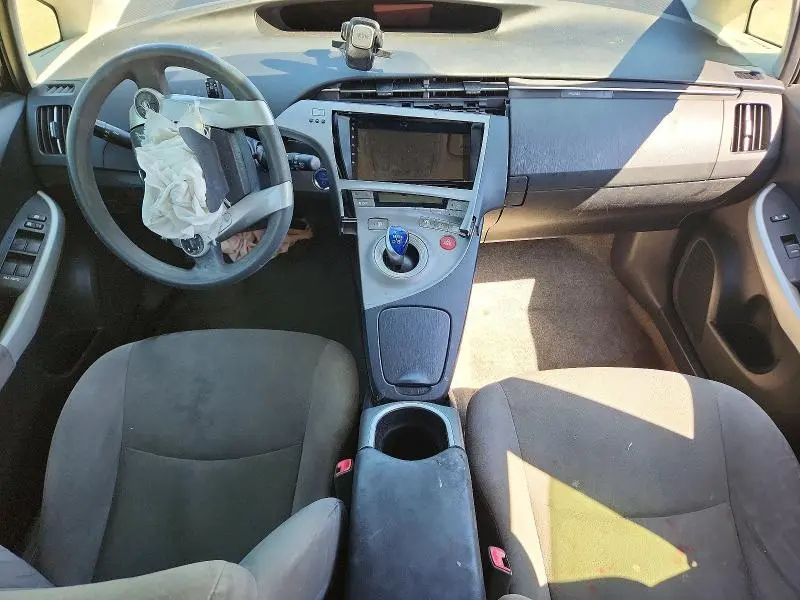 2013 TOYOTA PRIUS TWO  