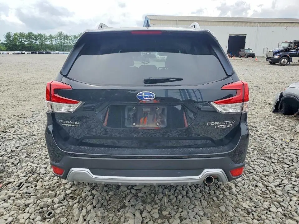 2022 SUBARU FORESTER TOURING  