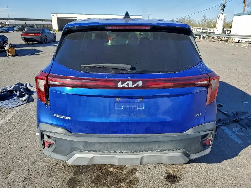2024 KIA SELTOS LX  