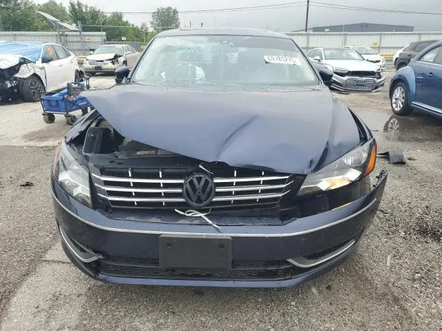 2015 VOLKSWAGEN PASSAT SE  