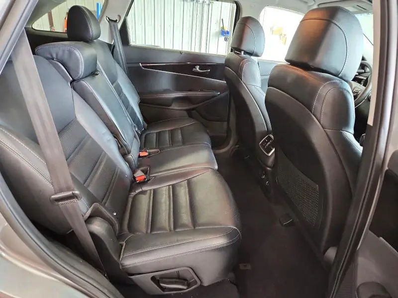 2017 KIA SORENTO EX  