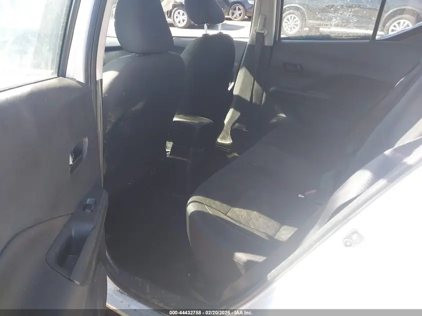 2021 NISSAN KICKS S XTRONIC CVT
