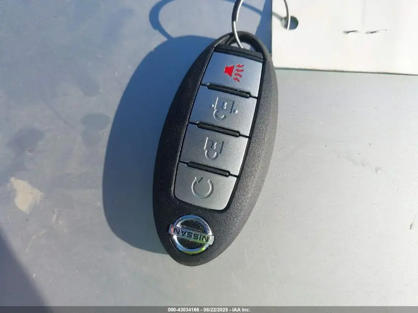 2018 NISSAN PATHFINDER SV