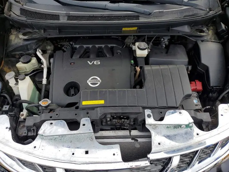 2013 NISSAN MURANO S  