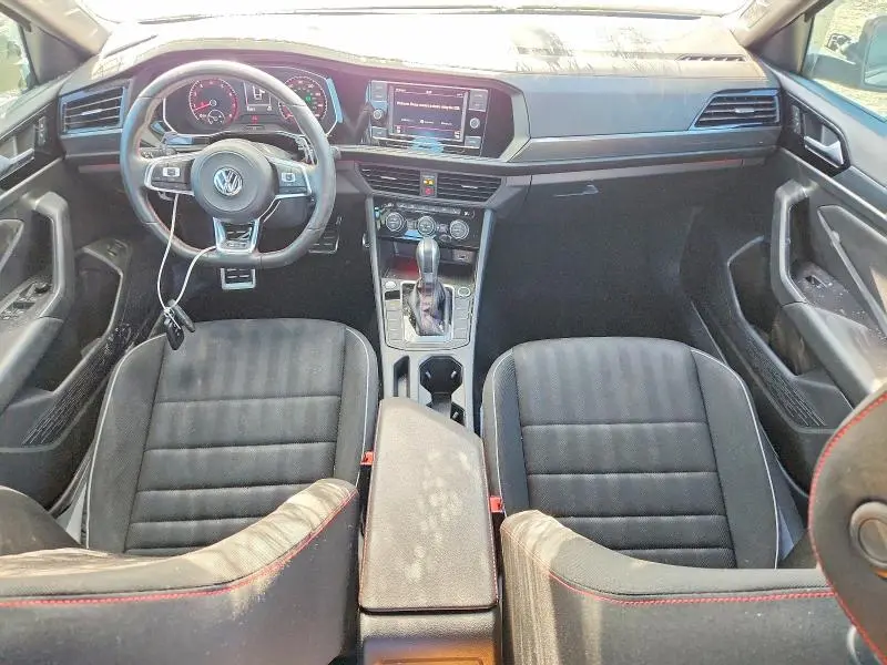 2019 VOLKSWAGEN JETTA GLI  