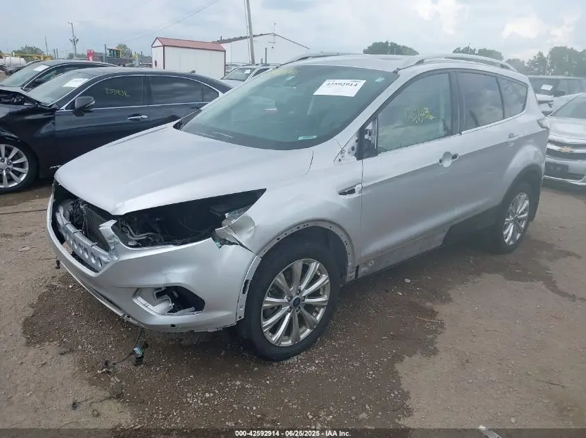 2017 FORD ESCAPE TITANIUM