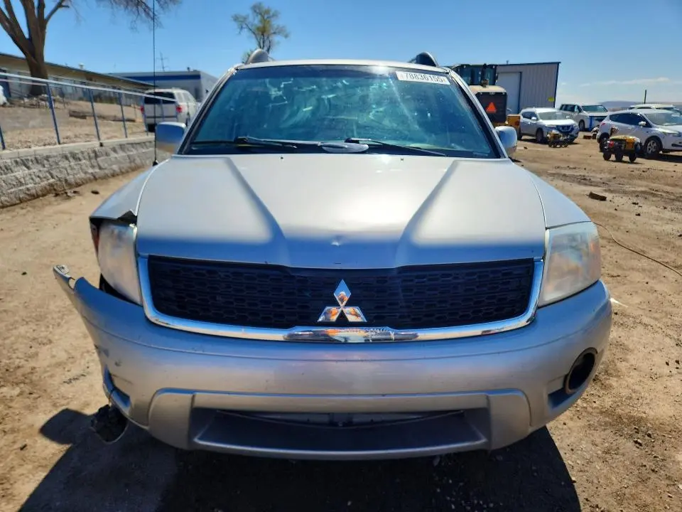 2011 MITSUBISHI ENDEAVOR SE  