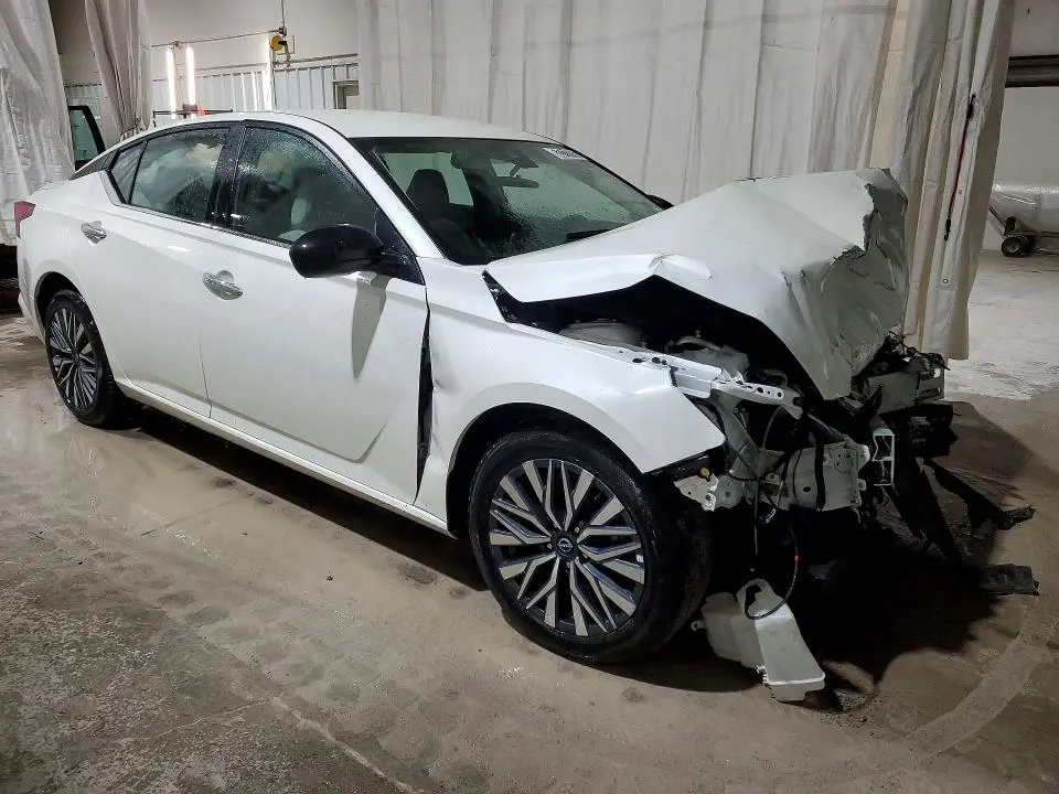 2025 NISSAN ALTIMA   